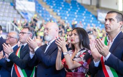 Autorità al Pala Cattani di Faenza