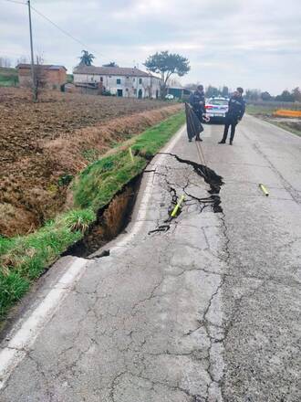 interruzione della circolazione lungo la S.P. n. 25 "Torri-Entirate-Villanova-Glorie"