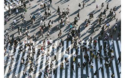 Immagine: Gente per strada