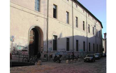 Istituto Nervi-Severini - Facciata