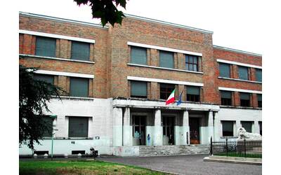 Liceo classico Alighieri Ravenna - Facciata