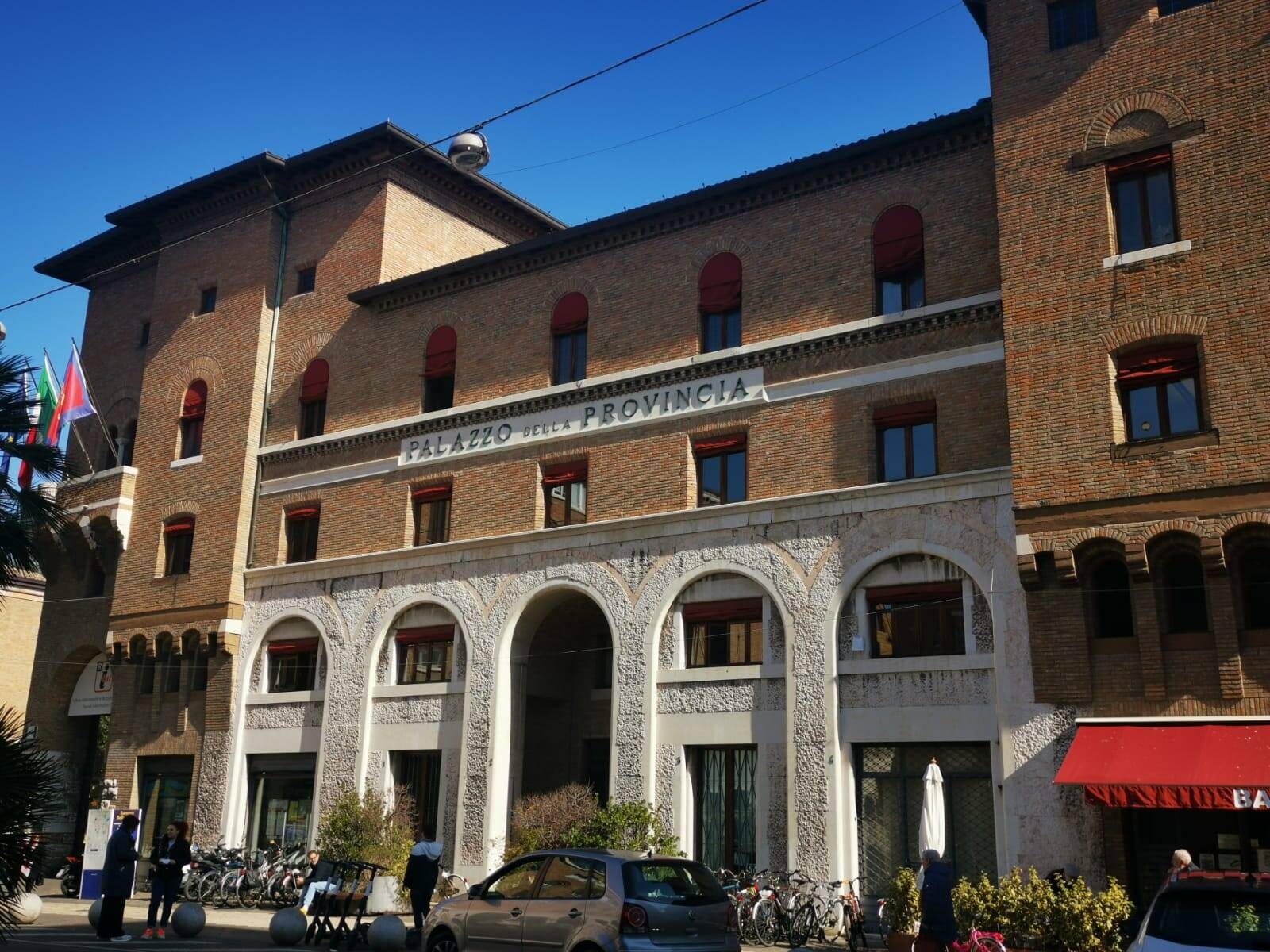 Palazzo della Provincia - Facciata