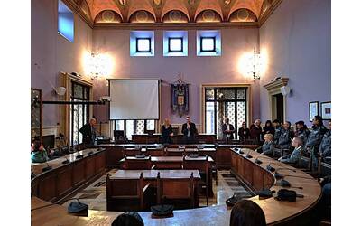 Dimissioni de Pascale in Sala Consiglio