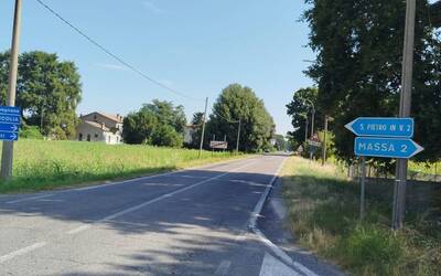 Strada Provinciale n. 100, incrocio SP n.3