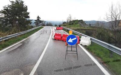 Dissesto su SP 23 Monticino-Limisano 