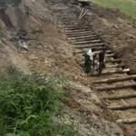 Lavoro di consolidamente corpo laterale su SP 302R